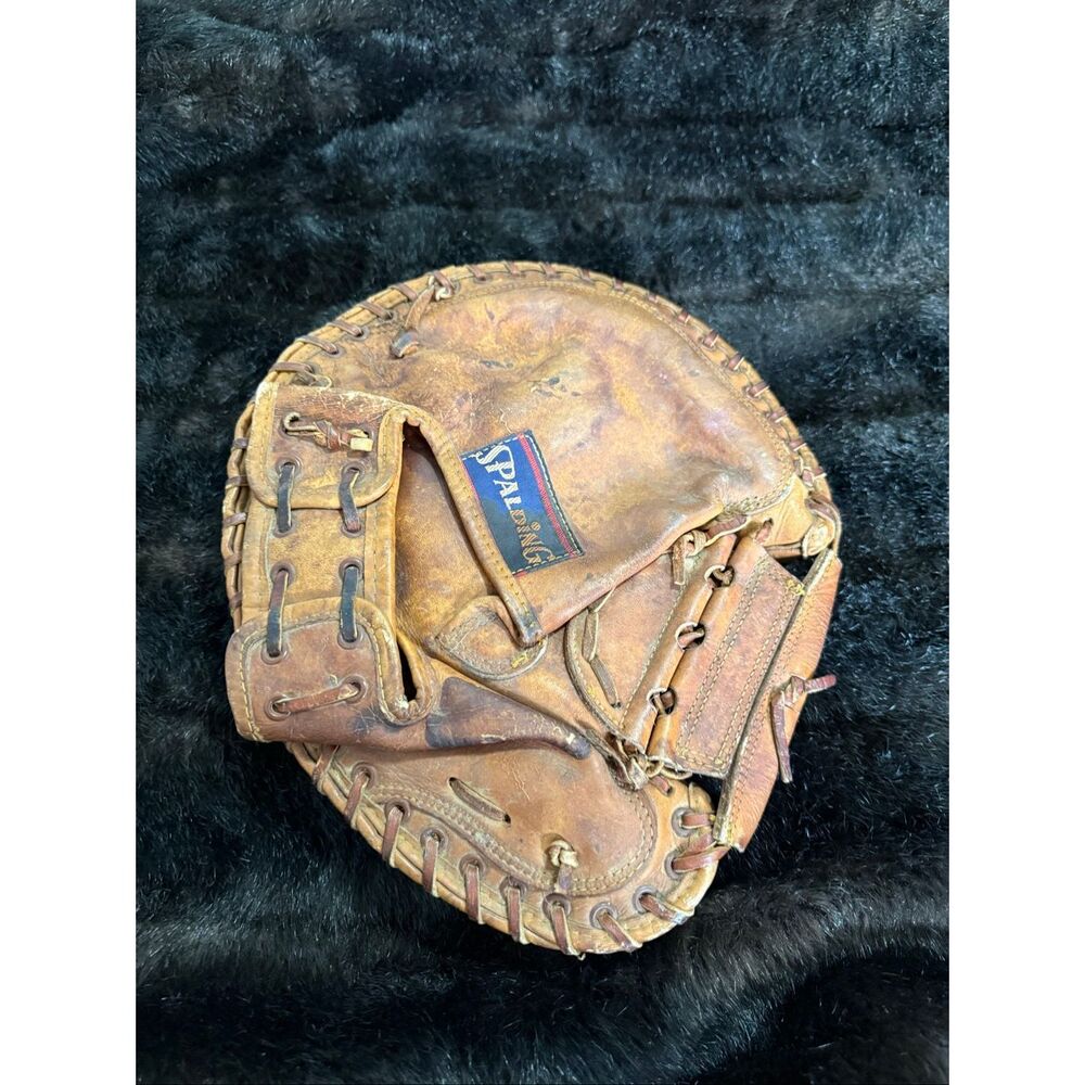 VTG YOGI‎ BERRA SPALDING CATCHER'S BASEBALL GLOVE, MITT 42-725 NY Yankees